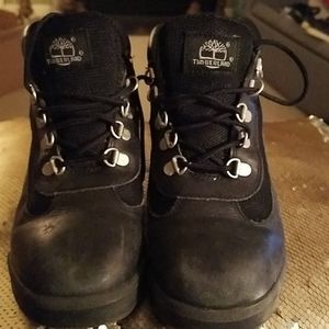 Black leather Timberland sz 6